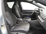 Volkswagen Golf 1.5 eTSI R-Line Edition Autoomaat - Camera - IQ light - Stoelverwarming - ACC
