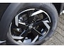Nissan Juke 1.0 DIG-T 114pk N-Connecta | Apple Carplay | All seasons banden | Zwarte hemelbekleding | Voorruit verw. | Rijklaarprijs incl. 12 mnd BOVAG garantie !