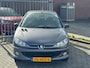Peugeot 206 1.4 Génération! NL AUTO NAP! 2e eigenaar! Airco l Cruise l Elek pakket! TOPSTAAT l Dealer OH!