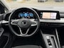 Volkswagen Golf 1.0 eTSI Life Business | Trekhaak