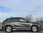 Hyundai Kona 1.6 GDI HEV N Line Edition | N-Line exterieur & Pack N-Line interieur | 18'' Lichtmetalen velgen 2-tone | Direct leverbaar | Donker getint glas |