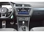 Volkswagen Tiguan 1.5 TSI ACT Highline | R-LINE | BLACK STYLE | TREKHAAK | VIRTUAL | STOELVERWARMING | NAP | DEALER ONDERHOUDEN