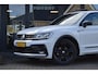 Volkswagen Tiguan 1.5 TSI ACT Highline | R-LINE | BLACK STYLE | TREKHAAK | VIRTUAL | STOELVERWARMING | NAP | DEALER ONDERHOUDEN