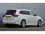 Mitsubishi Outlander PHEV 2.4 INSTYLE 4WD | PLUG IN HYBRID | V2G | FULL OPTIONS | ADAPTIEF CRUISE | SCHUIFDAK | VERLAAGD | TREKHAAK 1500KG | SPORTPAKKET | ALL IN RIJKLAARPRIJS