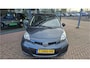 Toyota Aygo 1.0-12V Comfort * 5 Drs * 5 Bak * AIRCO * CD *Achterbank in delen neerklapbaar*Sport Velgen* Nette auto