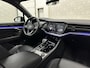 Volkswagen Touareg R 3.0 TSI 462PK E-Hybrid | Luchtvering | Puglia Leder | Panorama | ACC | Trekhaak | 22'' | Stoelventilatie | Nachtzicht | Head-Up | Standkachel | Ergo-Comfort | Sfeerverlichting | 4-Zone Clima | Stuurverwarming | Black-Optic | Dodehoek | Lane-Assist | Carplay | Draadloos Laden | BOVAG Garantie |