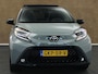 Toyota Aygo X 1.0 VVT-i S-CVT Premium - ORIGINEEL NEDERLANDSE AUTO - PARKEERSENSOREN VOOR EN ACHTER - CABRIO DAK - STOEL VERWARMING - KEYLESS ENTRY & START - APPLE CARPLAY/ANDROID AUTO - DRAADLOZE OPLADER - NAVIGATIE - JBL AUDIOINSTALLATIE