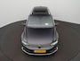 Volkswagen Passat Variant 1.4 TSI PHEV GTE Business Automaat - Panodak - HUD - Stoelverwarming - Camera