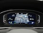 Volkswagen Passat Variant 1.4 TSI PHEV GTE Business Automaat - Panodak - HUD - Stoelverwarming - Camera