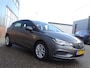 Opel Astra 1.0 Online Edition AUTOMAAT | DODEHOEK DETECTIE | NAVIGATIE | ACHTERUIT RIJ CAMREA | PARKEER SENSOREN | KEYLESS GO/ENTRY | APPLE CARPLAY / ANDROID | CRUISE CONTROL | AIRCO\ECC | LED |