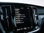 Volvo V60 2.0 B3 164pk Plus Dark Automaat Trekhaak / Camera / Adaptive cruise / Stoelverwarming