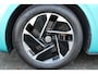 Volkswagen ID.3 204pk First 58 kWh | SoH 93% | Apple Carplay & Android Auto | 18" LM Velgen | Navigatie