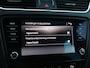 Skoda Octavia Combi 1.0 TSI 115pk Ambition Business | Cruise control | Navigatie | Parkeersensor achter | Apple Carplay / Android Auto | Climate controle |