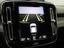 Volvo XC40 2.0 T4 R-Design / Trekhaak / Adapt. cruise / Keyless / Stoelverwarming / Parkeercamera v+a