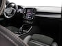 Volvo XC40 2.0 T4 R-Design / Trekhaak / Adapt. cruise / Keyless / Stoelverwarming / Parkeercamera v+a