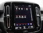 Volvo XC40 2.0 T4 R-Design / Trekhaak / Adapt. cruise / Keyless / Stoelverwarming / Parkeercamera v+a
