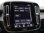 Volvo XC40 2.0 T4 R-Design / Trekhaak / Adapt. cruise / Keyless / Stoelverwarming / Parkeercamera v+a