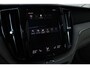 Volvo XC60 2.0 T8 Twin Engine AWD Inscription | Dealeronderhouden | Trekhaak | Parkeerverwarming met timer | Drive Modes | Verwarmbare voorstoelen | Alarm | Verlichtingspack 2 | Elektrisch neerklapbare achterbank | Panoramisch glazen schuif/kanteldak | Elektrisch verstelbare bestuurdersstoel met geheugen | Apple Carplay | Android Auto |19"Lichtmetalen velgen | Volvo on Call | High Performance Audio | Driftwood houtinleg