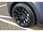 Tesla Model Y Long Range AWD 75 kWh Pano Leder Navi LED Aut