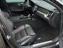 Volvo V60 2.0 T6 Plug-in hybrid AWD Plus Dark | 360 camera | Trekhaak | Sportstoel | Harman/Kardon | Pilot Assist | Stoel & stuurverwarming |