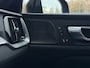 Volvo V60 2.0 T6 Plug-in hybrid AWD Plus Dark | 360 camera | Trekhaak | Sportstoel | Harman/Kardon | Pilot Assist | Stoel & stuurverwarming |