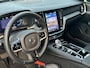 Volvo V60 2.0 T6 Plug-in hybrid AWD Plus Dark | 360 camera | Trekhaak | Sportstoel | Harman/Kardon | Pilot Assist | Stoel & stuurverwarming |