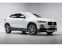 BMW X2 SDRIVE18I Lefhebber edition Aut. [ Bluetooth, Sfeerverlichting, Stoelverwarming]