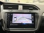 Volkswagen Tiguan 1.5 TSI Life Business 150 PK | Apple Carplay | Achteruitrijcamera | Panoramadak | Trekhaak | Digital Cockpit Pro | Stuurwielverwarming | Navigatie | Stoelverwarming | Ergo-Active Voorstoelen | Massage Functie | LED Verlichting | Keyless |