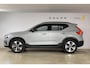 Volvo XC40 B4 211PK Automaat Plus Dark / Navigatie / Adaptive Cruise / Harman Kardon / Stuur- & Stoelverwarming / Elektrische achterklep / Achteruitrijcamera / Elektrische stoelverst. met geheugen / Trekhaak