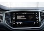 Volkswagen T-Roc 1.0 TSI 110pk Style | Achteruitrijcamera | Navigatie | Apple Carplay & Android Auto