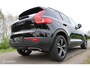 Volvo XC40 1.5 T3 R-Design / Pano / Navi / Stoelverwarming