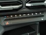 Dacia Duster Journey mild hybrid 130 | Navigatie | Parkeercamera | 18" velgen |