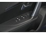 Peugeot 2008 PureTech 130 Allure | Trekhaak | Camera | Stoelverwarming | Adaptieve Cruise Control
