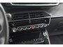Peugeot 2008 PureTech 130 Allure | Trekhaak | Camera | Stoelverwarming | Adaptieve Cruise Control