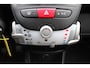 Peugeot 107 1.0 Envy 5-Deurs Airco/Bluetooth/Stuurbekrachtiging/Elek.Ramen/C.V./LED/RadioCD.AUX.USB/Isofix/APK:31-08-2026