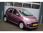 Peugeot 107 1.0 Envy 5-Deurs Airco/Bluetooth/Stuurbekrachtiging/Elek.Ramen/C.V./LED/RadioCD.AUX.USB/Isofix/APK:31-08-2026