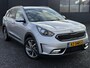 Kia Niro 1.6 GDi Hybrid SportsLine 2e Eigenaar,Camera,Navi,Leder,Clima,Cruise,Stoelverw.Stuurverw.Stoelventilatie,Pdc,Lm velgen,N.A.P,Nieuwe Apk bij Aflevering