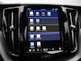 Volvo XC60 T8 AWD Plug-in hybrid Plus Dark / Luchtvering / Pan. dak / Stoel+stuur+achterbankverwarming / Harman Kardon / 360 camera