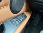 BMW 3-Serie 320i Business Line | Pano | Leder | Trekhaak