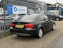 BMW 3-Serie 320i Business Line | Pano | Leder | Trekhaak