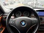 BMW 3-Serie 320i Business Line | Pano | Leder | Trekhaak
