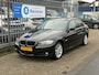 BMW 3-Serie 320i Business Line | Pano | Leder | Trekhaak