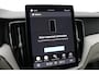 Volvo XC60 T8 Plug-in hybrid Ultra Dark | FACELIFT | Luchtvering | Bowers&Wilkins | Massage | Head-Up | 22 Inch