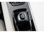 Volvo XC60 T8 Plug-in hybrid Ultra Dark | FACELIFT | Luchtvering | Bowers&Wilkins | Massage | Head-Up | 22 Inch