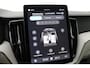 Volvo XC60 T8 Plug-in hybrid Ultra Dark | FACELIFT | Luchtvering | Bowers&Wilkins | Massage | Head-Up | 22 Inch