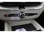 Volvo XC60 T8 Plug-in hybrid Ultra Dark | FACELIFT | Luchtvering | Bowers&Wilkins | Massage | Head-Up | 22 Inch