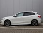 BMW 1-Serie 120d xDrive High Executive | Panoramadak | Head-up | LED
