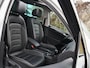 Volkswagen Tiguan Highline 2.0 TSI 4Motion 220pk Automaat LEDER | SCHUIF-DAK | 19''LM | TREKHAAK | ADAPT. CRUISE | APPLE-CARPLAY