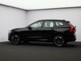 Volvo XC60 2.0 T6 Plug-in hybrid AWD Ultra Dark / Facelift / Trekhaak / Head up displ. / 360 camera / Pan. dak / Stoel+stuur+achterbankverwarming