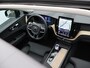 Volvo XC60 2.0 T6 Plug-in hybrid AWD Ultra Dark / Facelift / Trekhaak / Head up displ. / 360 camera / Pan. dak / Stoel+stuur+achterbankverwarming
